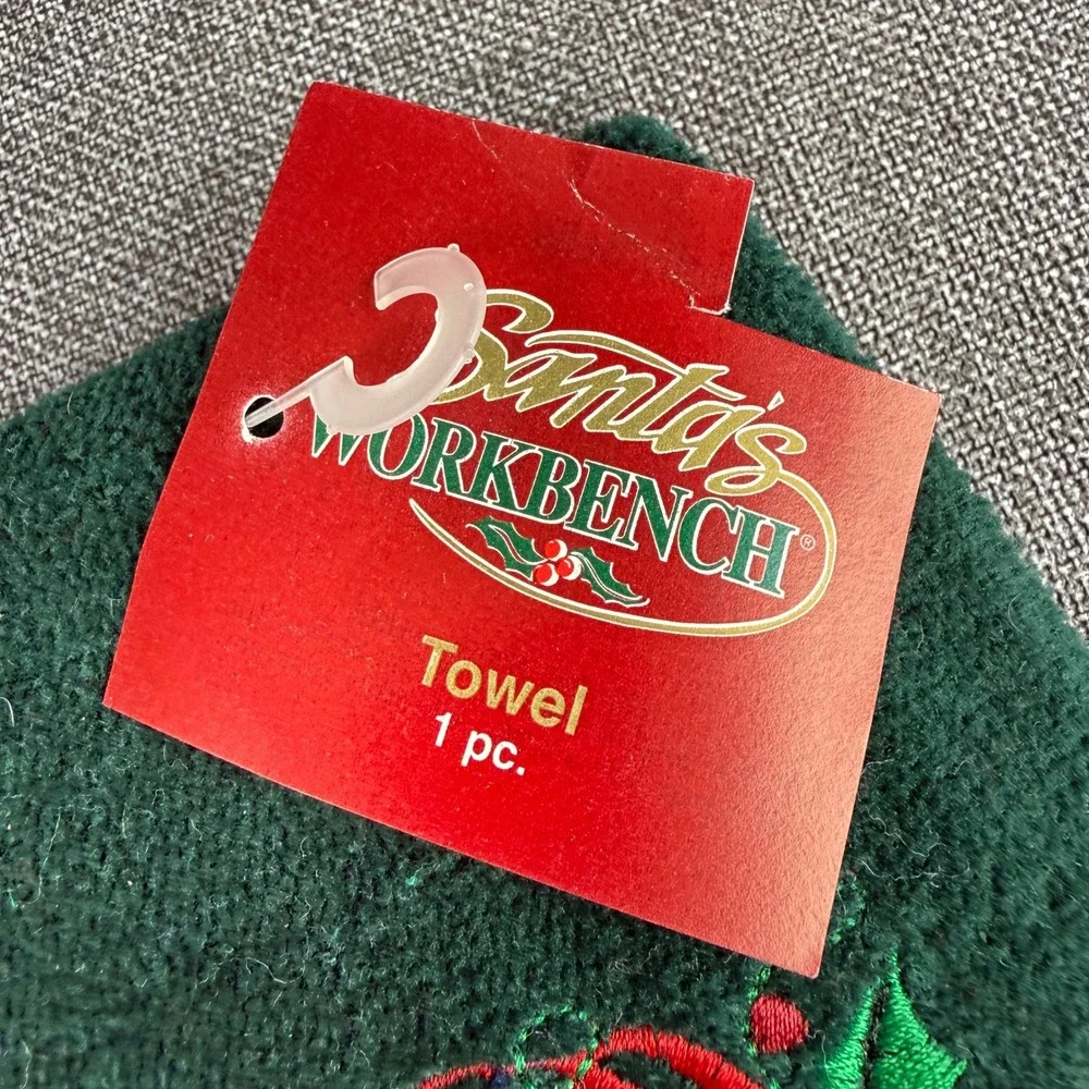 Santas Workbench Christmas Towel Green Holly Bells 100% cotton 16